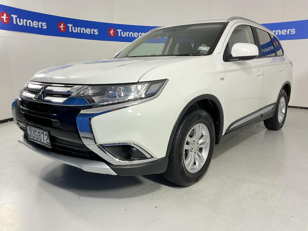 Photo '4' of Mitsubishi Outlander Photo '4' of Mitsubishi Outlander