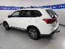 Thumbnail '5' of Mitsubishi Outlander