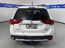 Thumbnail '6' of Mitsubishi Outlander