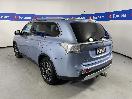 Thumbnail '5' of Mitsubishi Outlander