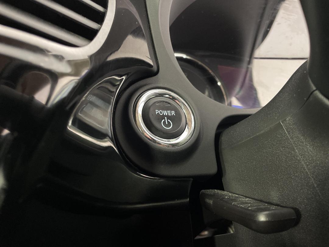 Photo '30' of Mitsubishi Outlander Photo '30' of Mitsubishi Outlander