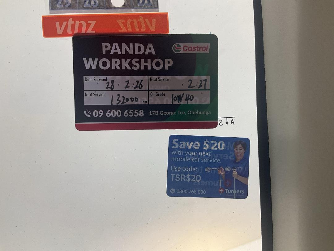 Photo '23' of Mitsubishi Outlander