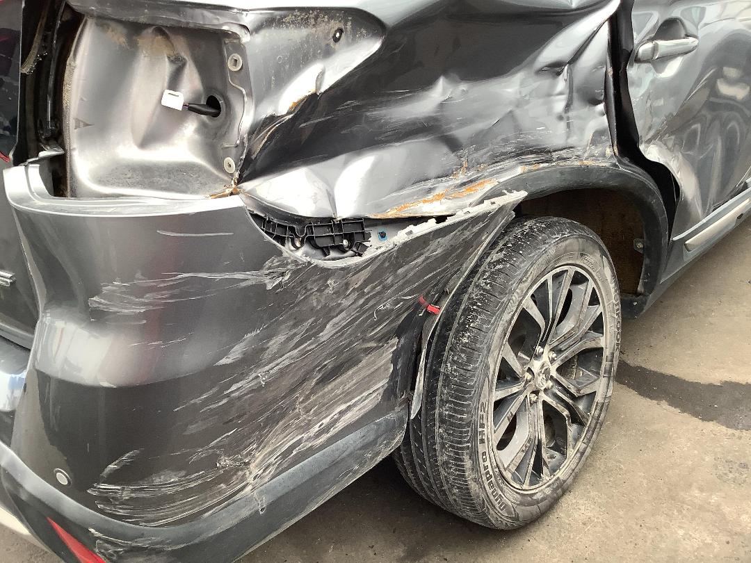 Photo '4' of Mitsubishi Outlander XLS