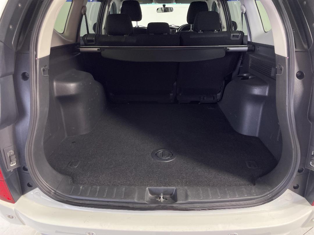 Photo '14' of Mitsubishi Pajero Sport Photo '14' of Mitsubishi Pajero Sport