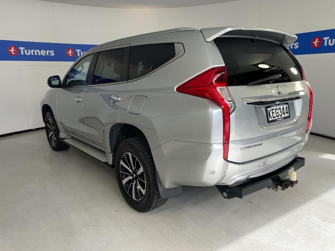 Photo '5' of Mitsubishi Pajero Sport