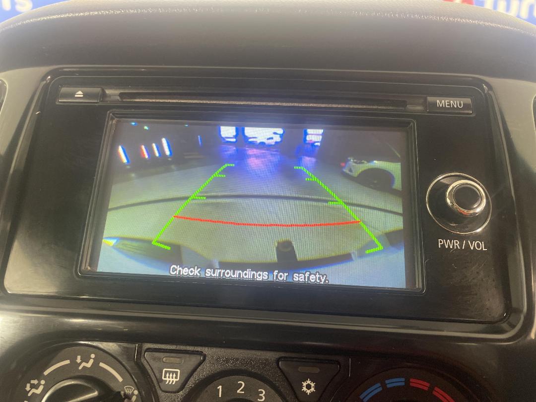 Photo '24' of Mitsubishi Triton