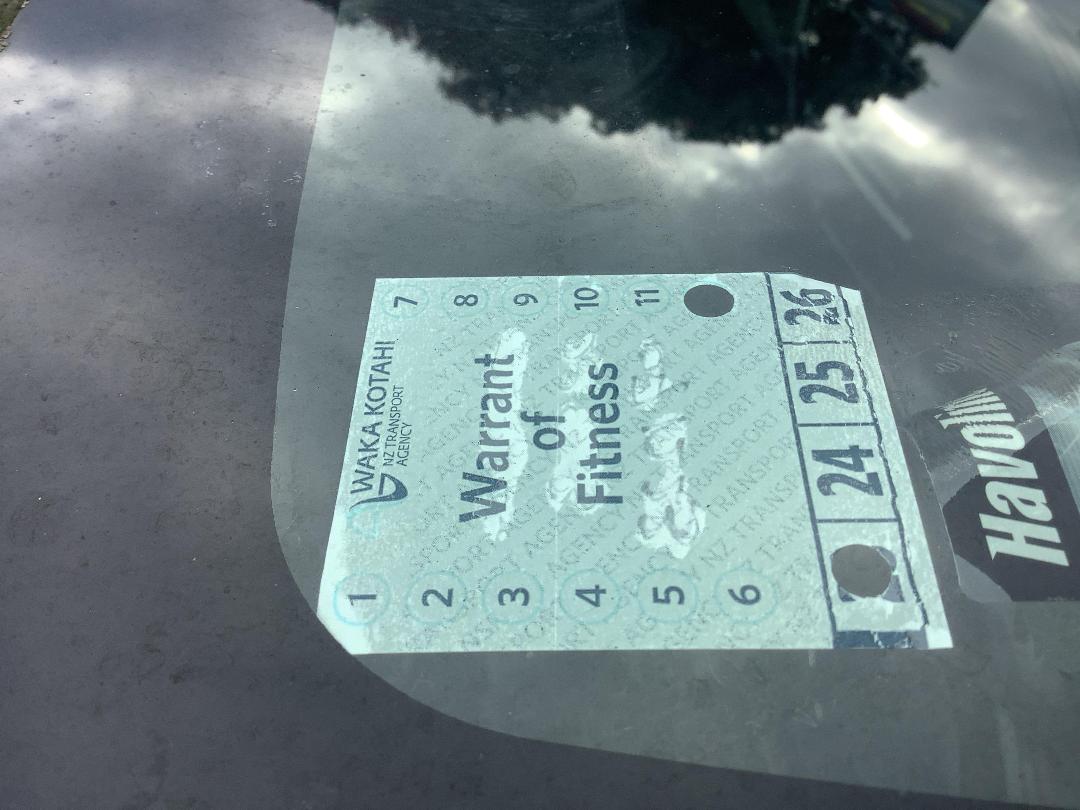 Photo '9' of Mitsubishi Triton D/CAB Glxr Photo '9' of Mitsubishi Triton D/CAB Glxr