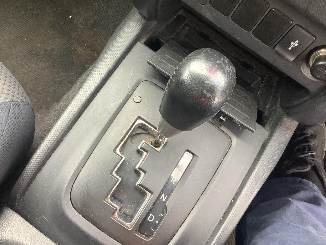 Photo '12' of Mitsubishi Triton D/CAB Glxr Photo '12' of Mitsubishi Triton D/CAB Glxr