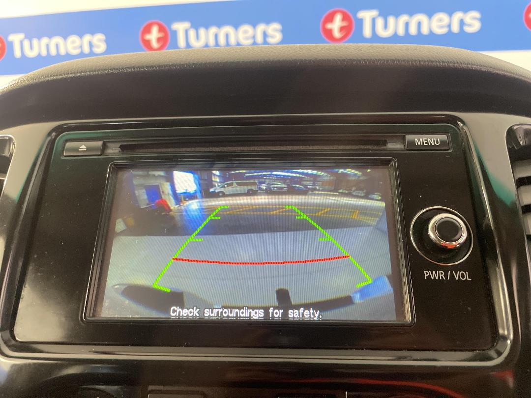 Photo '28' of Mitsubishi Triton