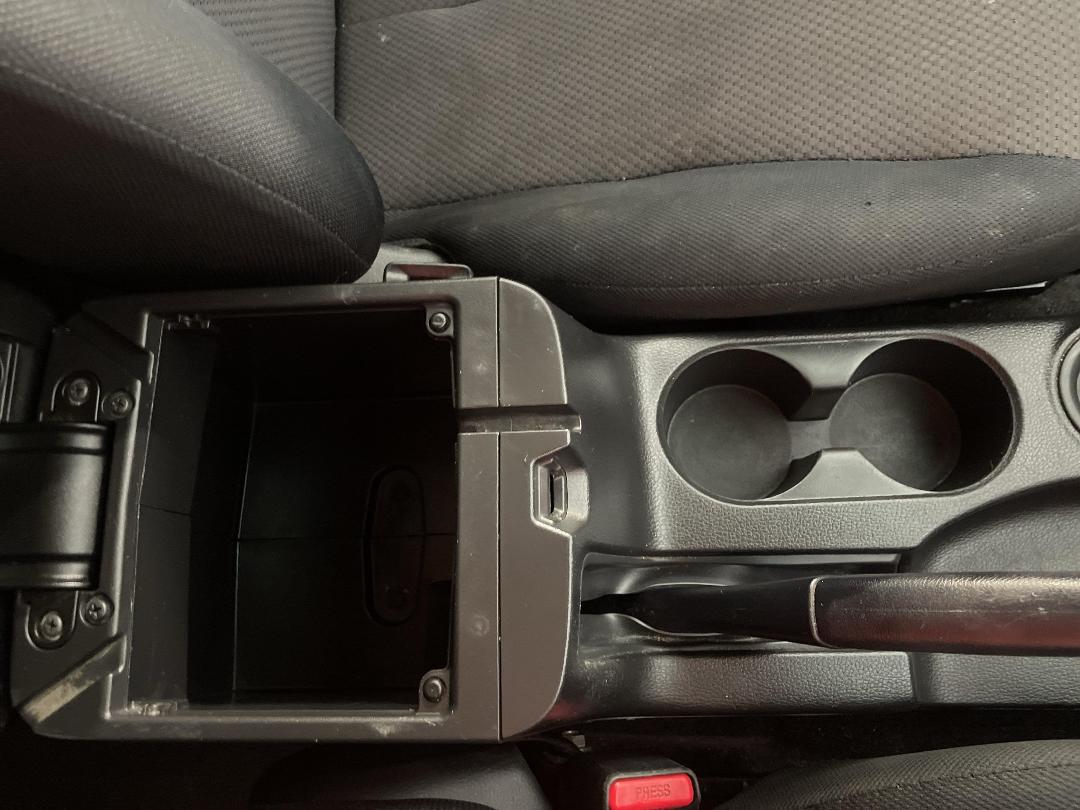 Photo '30' of Mitsubishi Triton