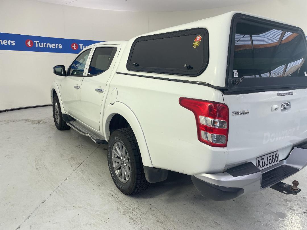 Photo '5' of Mitsubishi Triton Photo '5' of Mitsubishi Triton