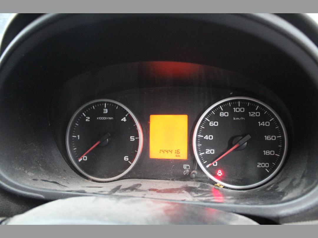 Photo '13' of Mitsubishi Triton D/CAB Glxr Photo '13' of Mitsubishi Triton D/CAB Glxr