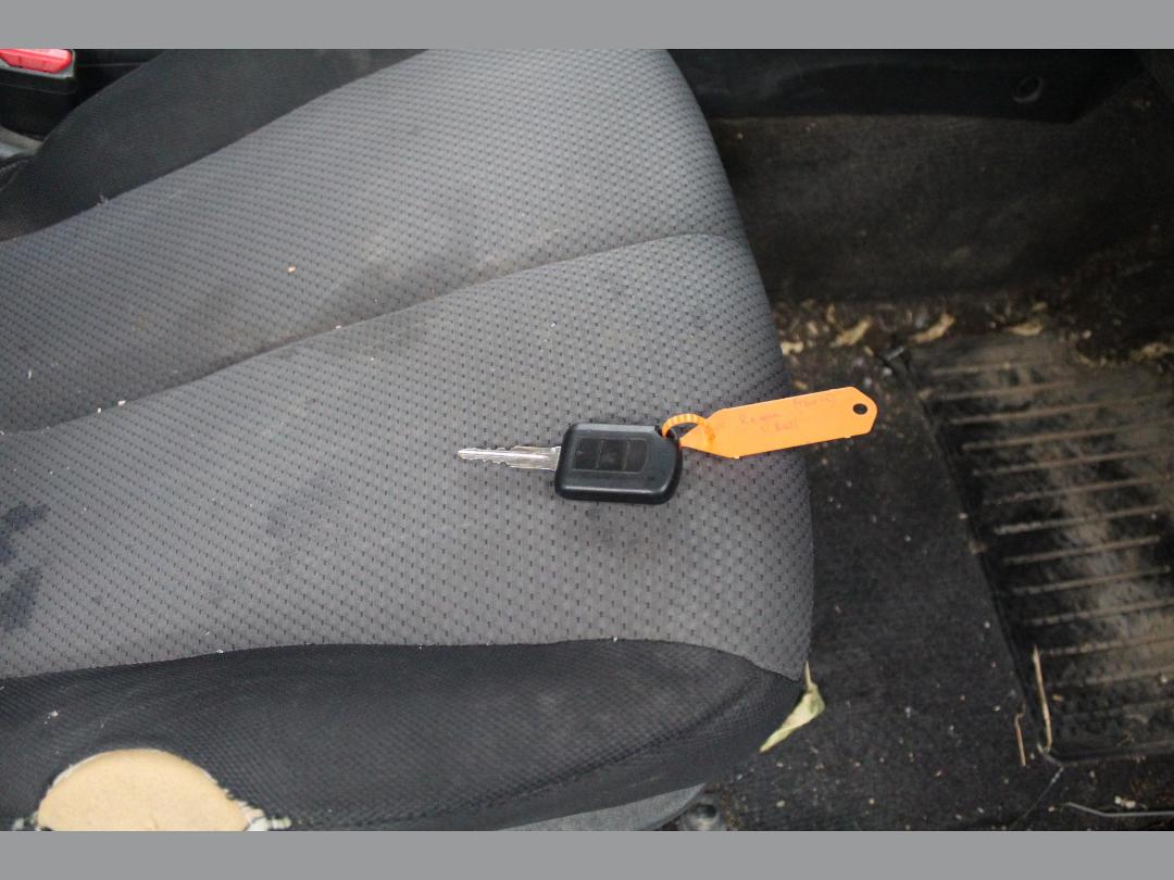 Photo '15' of Mitsubishi Triton D/CAB Glxr Photo '15' of Mitsubishi Triton D/CAB Glxr