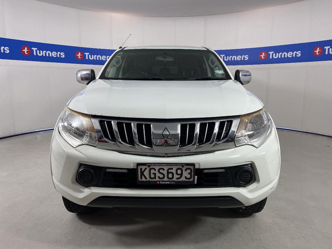 Photo '2' of Mitsubishi Triton Photo '2' of Mitsubishi Triton