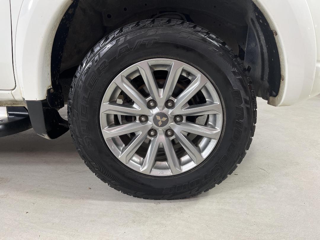 Photo '9' of Mitsubishi Triton Photo '9' of Mitsubishi Triton