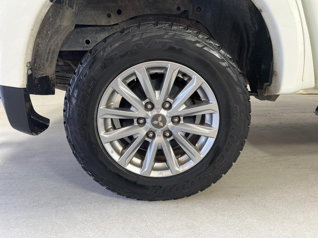 Photo '12' of Mitsubishi Triton Photo '12' of Mitsubishi Triton