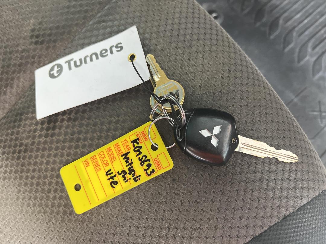 Photo '22' of Mitsubishi Triton Photo '22' of Mitsubishi Triton