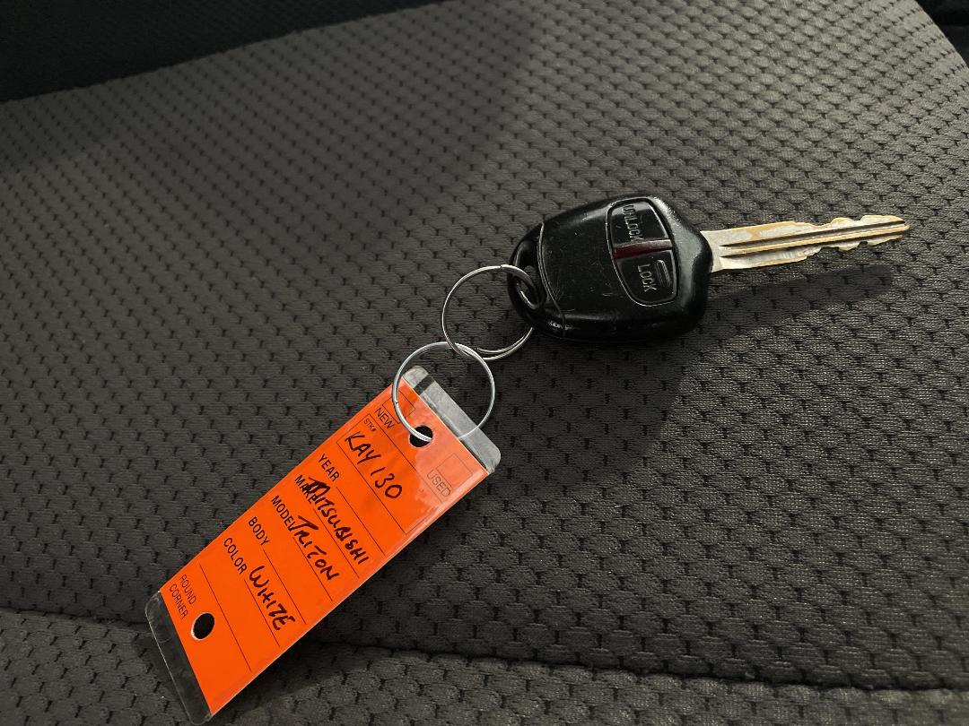 Photo '20' of Mitsubishi Triton Photo '20' of Mitsubishi Triton