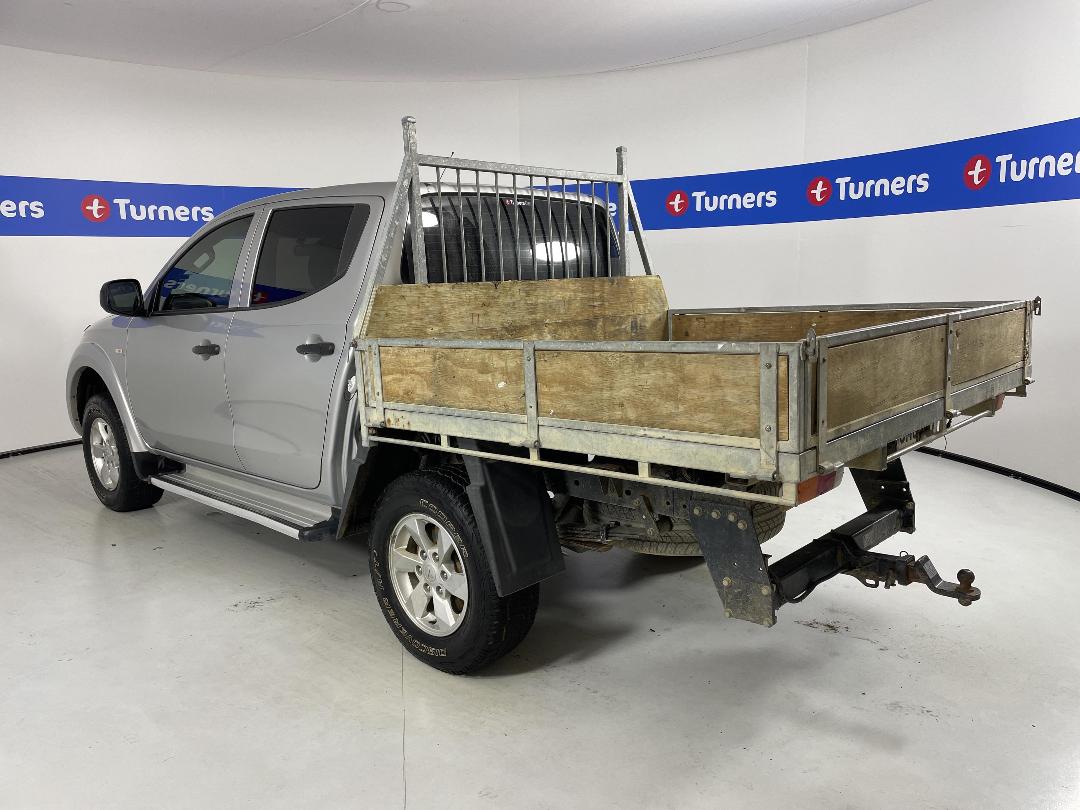 Photo '5' of Mitsubishi Triton Photo '5' of Mitsubishi Triton