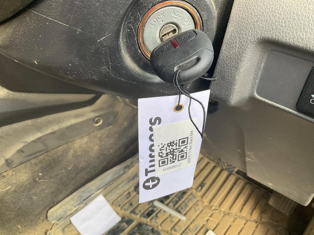 Photo '13' of Mitsubishi Triton D/CAB Glxr Photo '13' of Mitsubishi Triton D/CAB Glxr