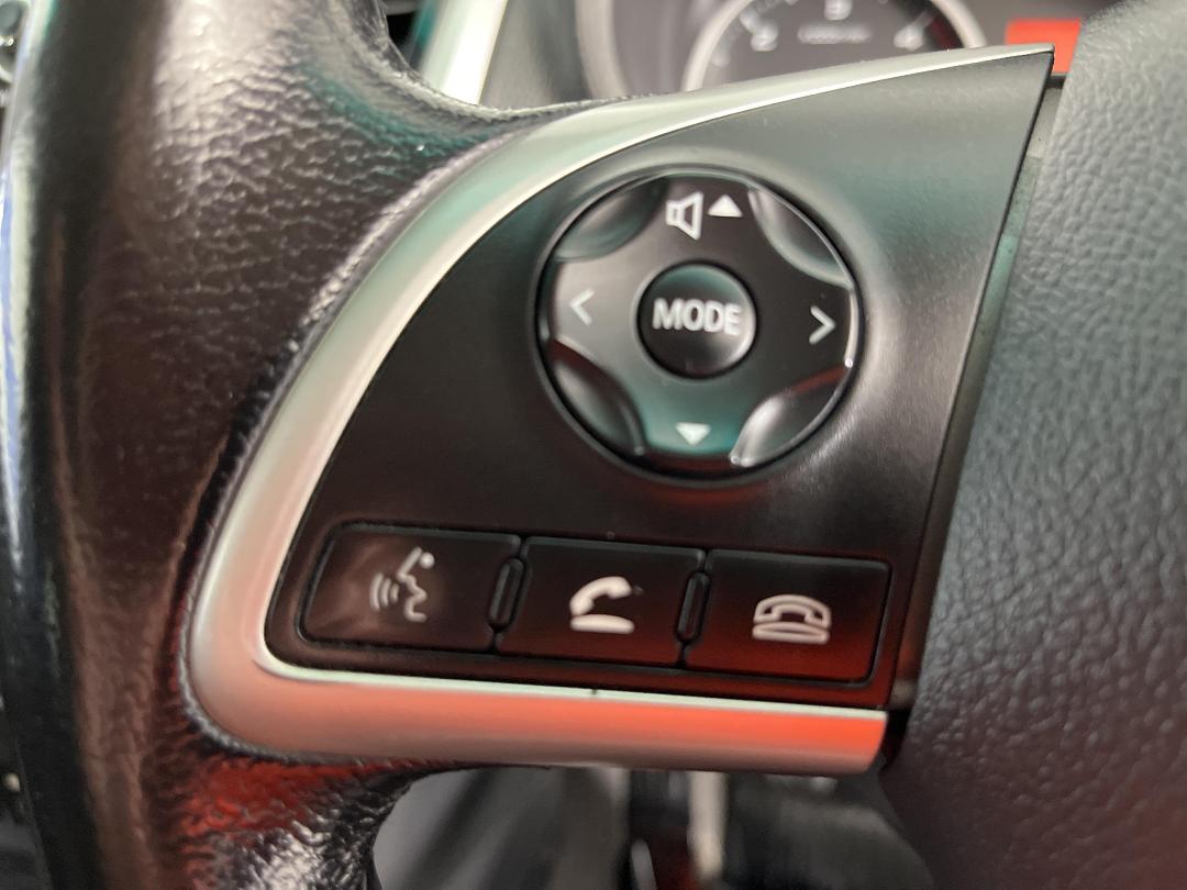 Photo '25' of Mitsubishi Triton