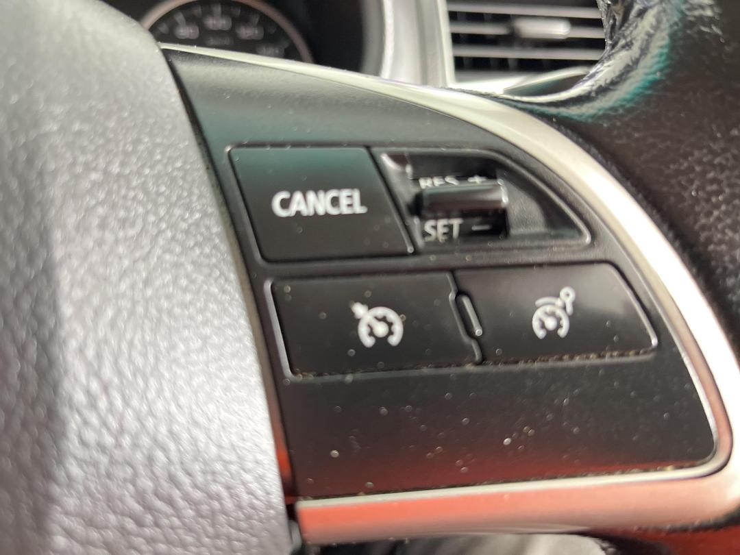 Photo '26' of Mitsubishi Triton