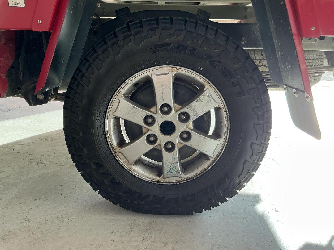 Photo '11' of Mitsubishi Triton