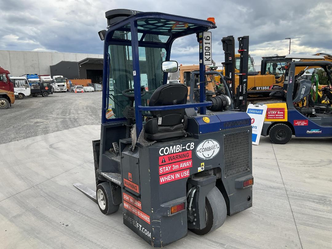 Photo '6' of Mobile Machine Combilift C3000CB Forklift Photo '6' of Mobile Machine Combilift C3000CB Forklift