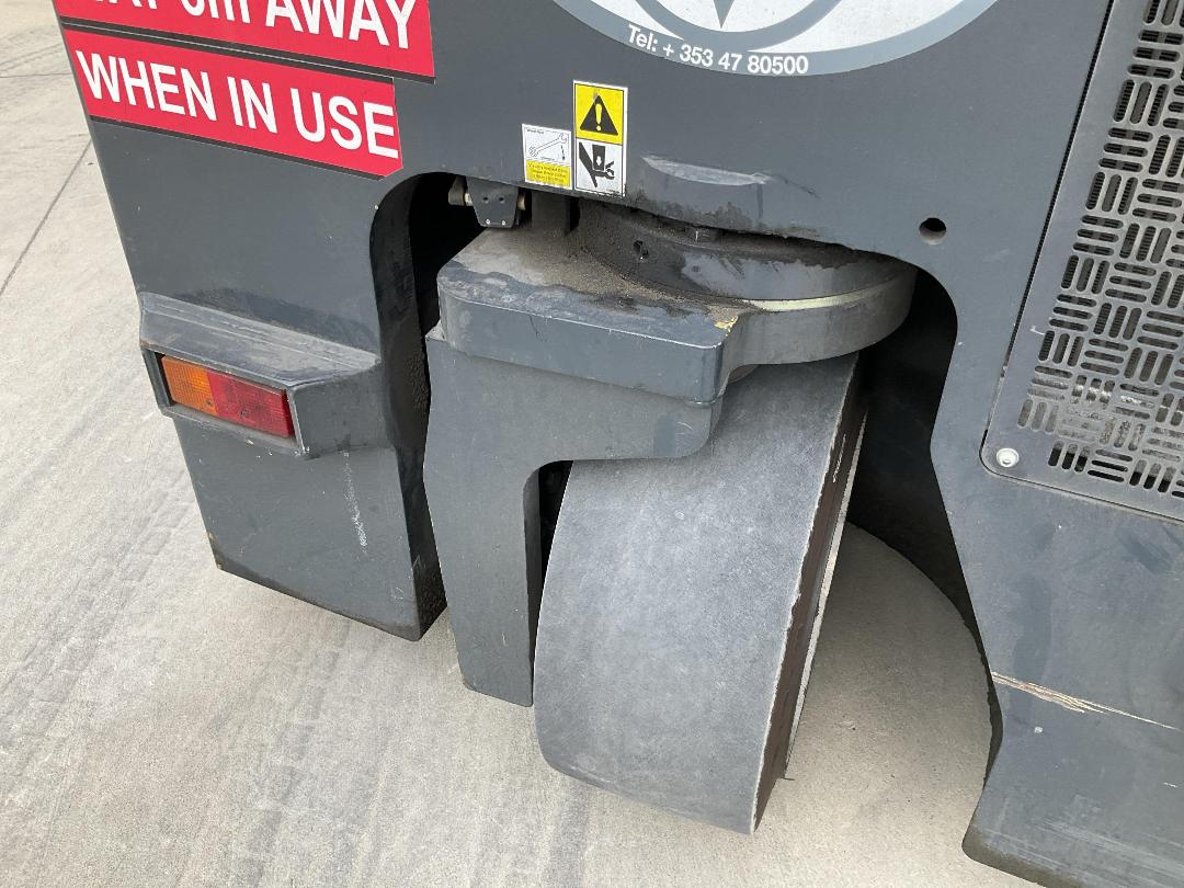 Photo '18' of Mobile Machine Combilift C3000CB Forklift Photo '18' of Mobile Machine Combilift C3000CB Forklift