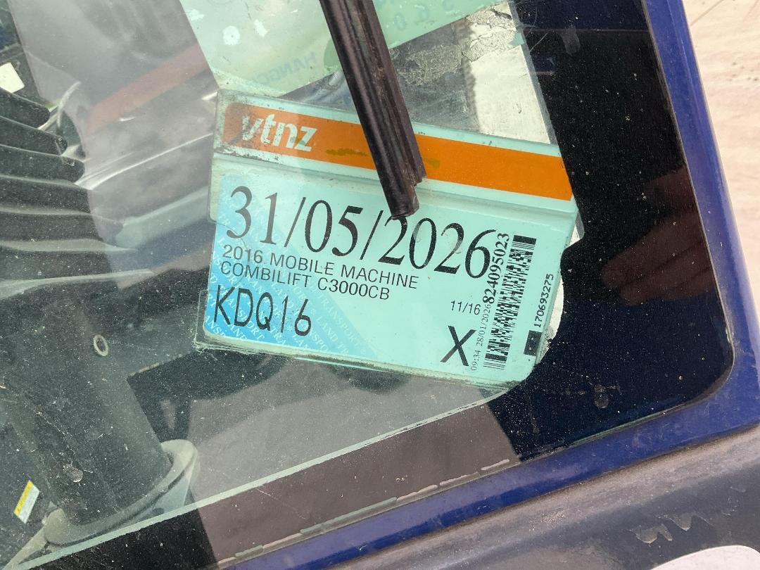 Photo '20' of Mobile Machine Combilift C3000CB Forklift Photo '20' of Mobile Machine Combilift C3000CB Forklift