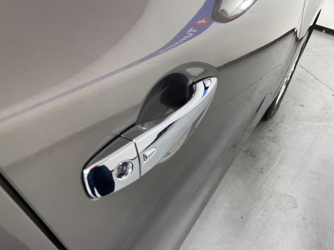 Photo '26' of Nissan Altima Photo '26' of Nissan Altima