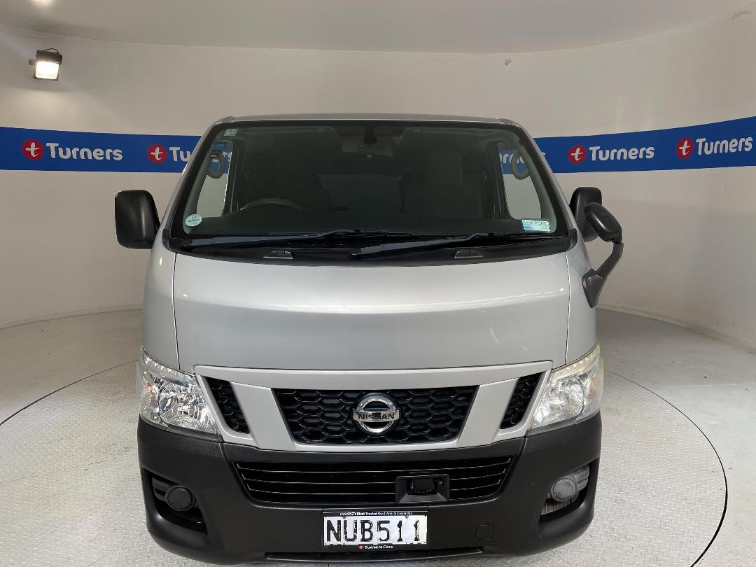 Photo '2' of Nissan Caravan