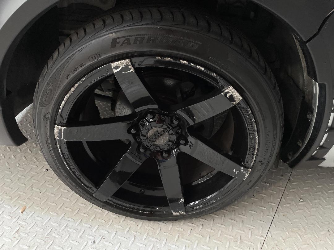 Photo '10' of Nissan Caravan