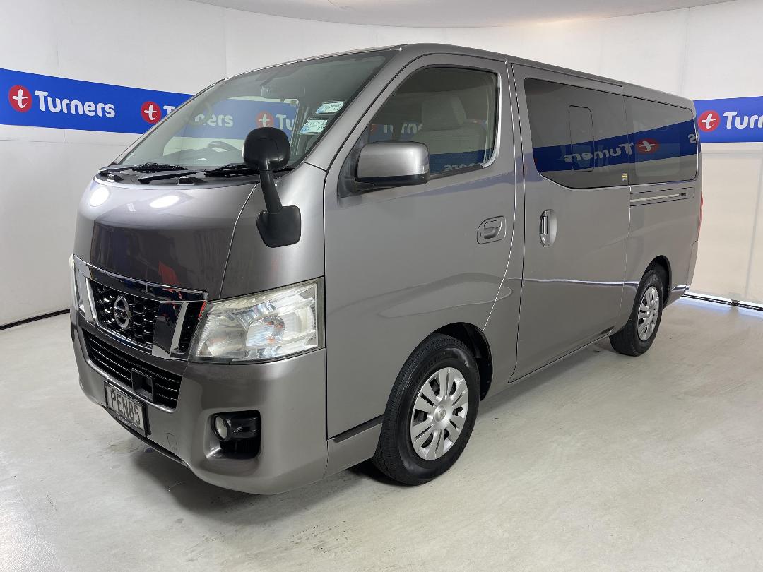 Photo '4' of Nissan Caravan