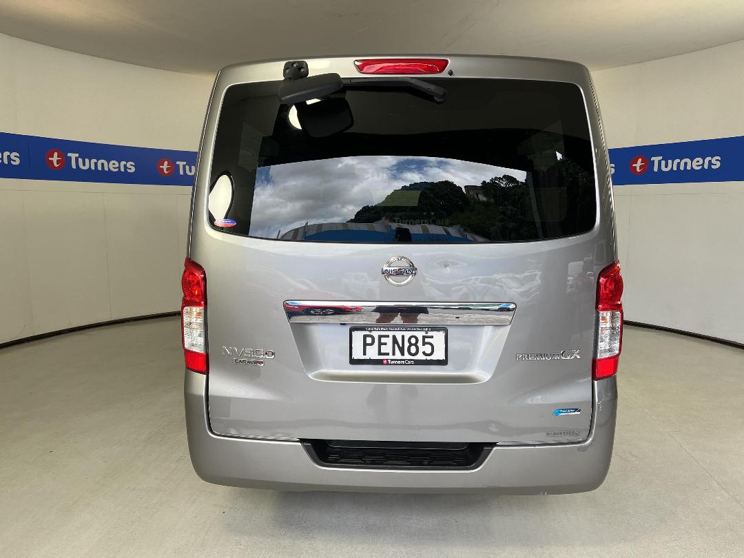 Photo '6' of Nissan Caravan