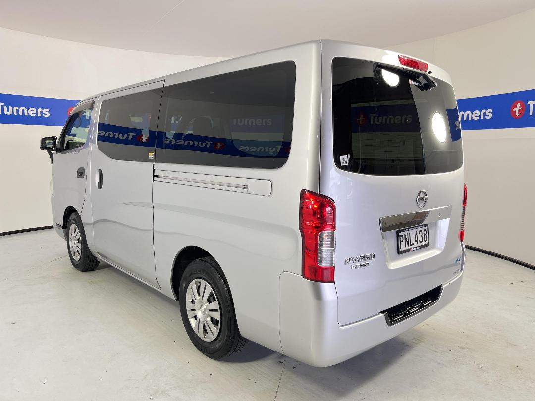 Photo '5' of Nissan Caravan