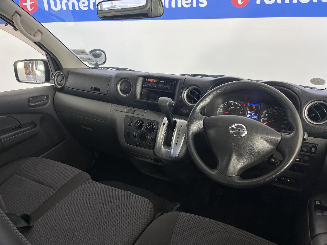 Photo '16' of Nissan Caravan