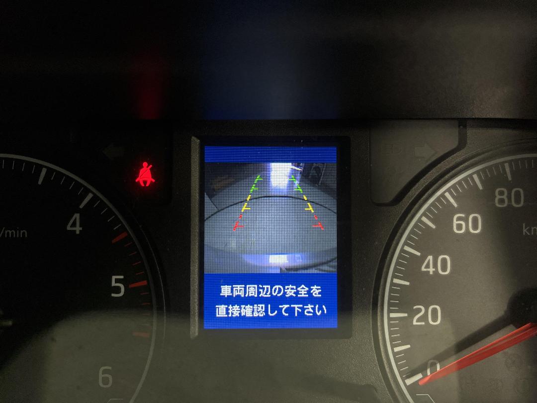 Photo '28' of Nissan Caravan