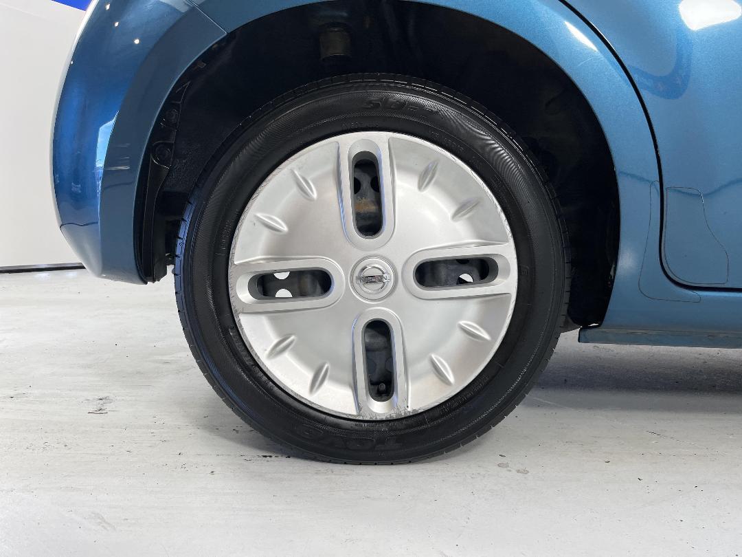 Photo '12' of Nissan Cube