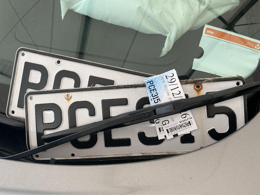 Photo '21' of Nissan Juke