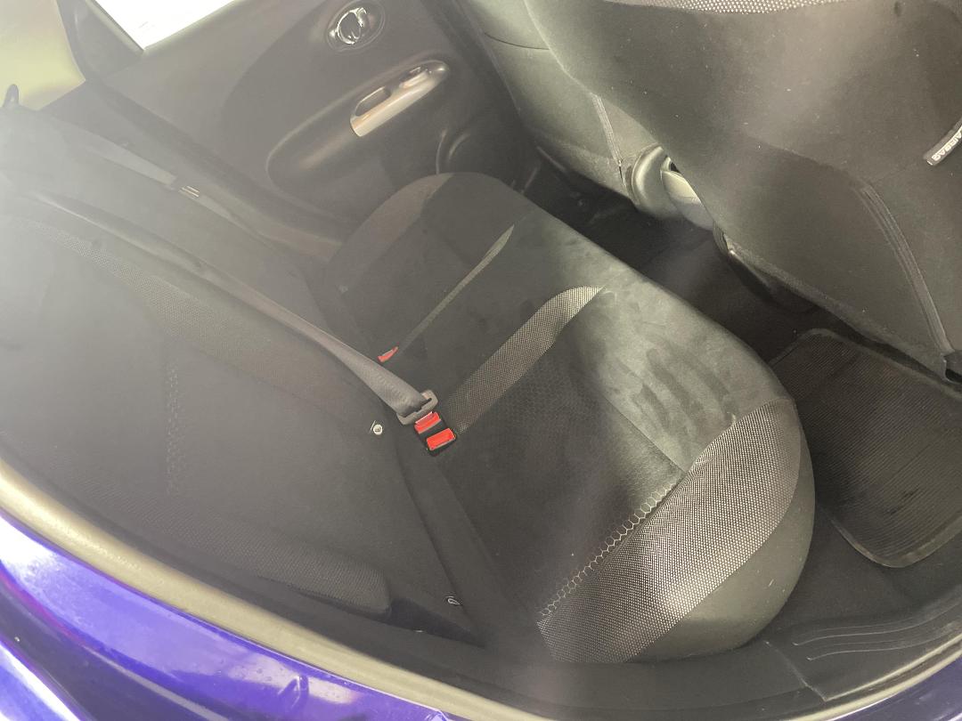 Photo '20' of Nissan Juke Photo '20' of Nissan Juke