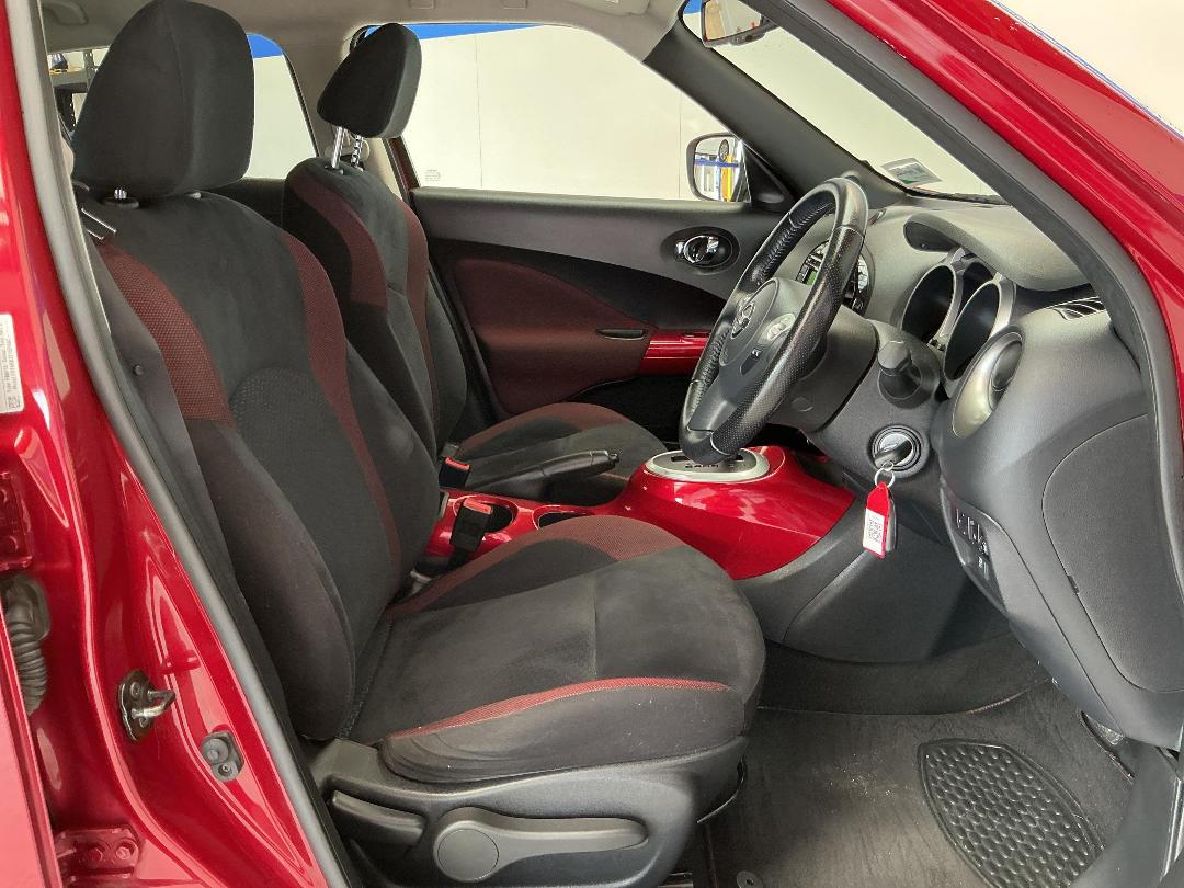 Photo '16' of Nissan Juke Photo '16' of Nissan Juke