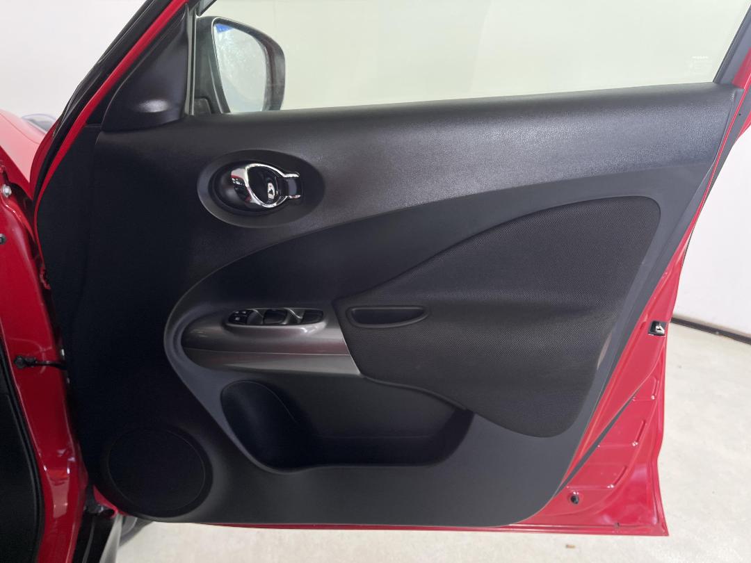 Photo '15' of Nissan Juke