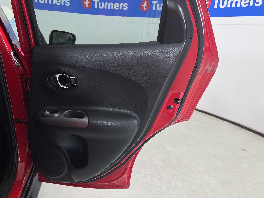 Photo '19' of Nissan Juke