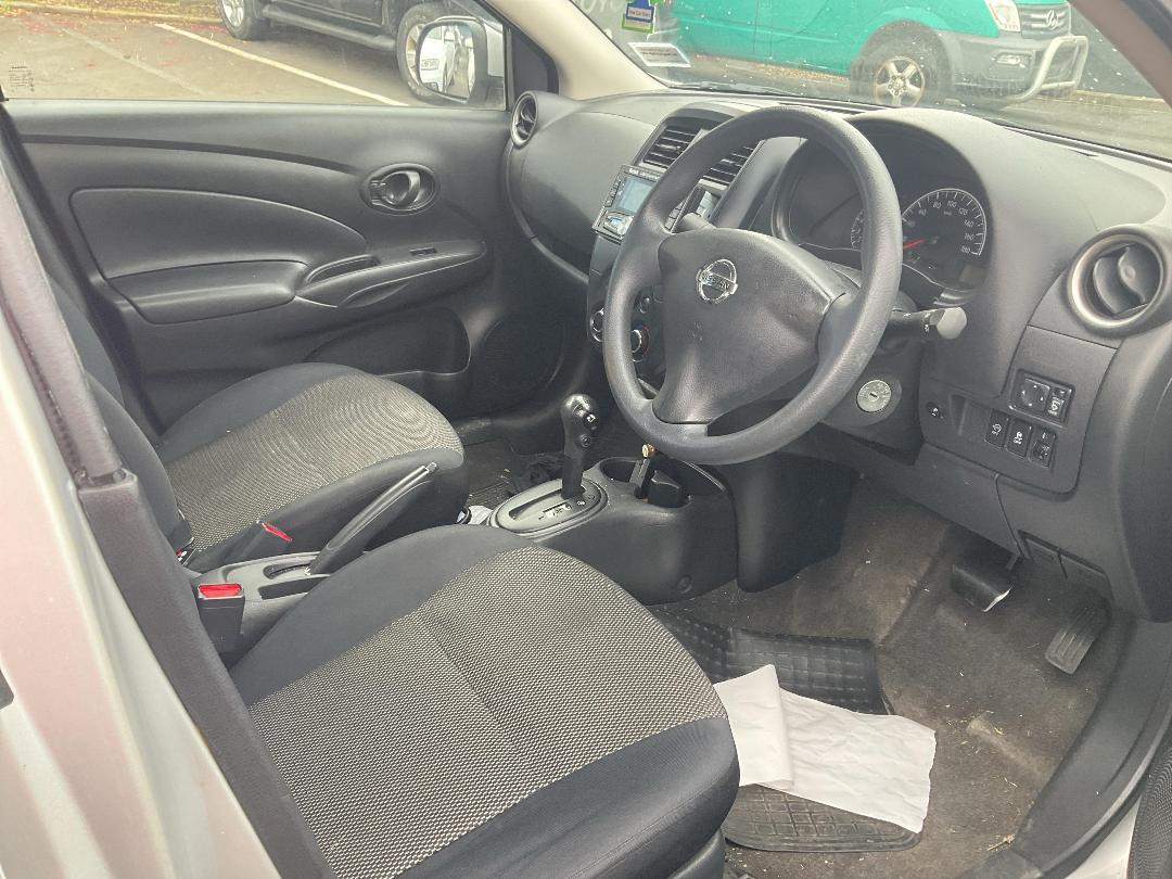 Photo '9' of Nissan Latio Photo '9' of Nissan Latio