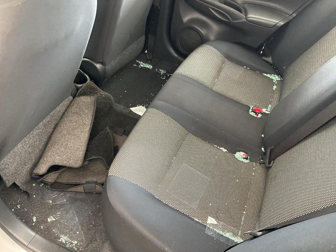 Photo '23' of Nissan Latio Photo '23' of Nissan Latio