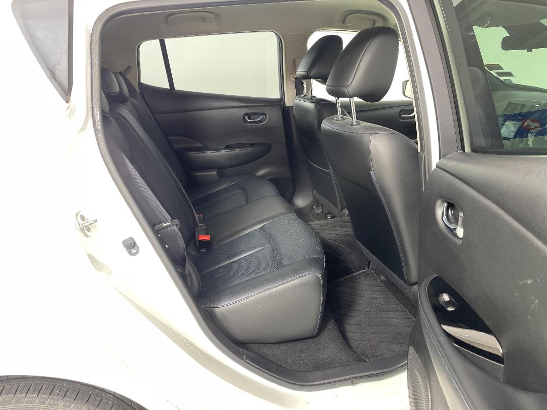 Photo '20' of Nissan Leaf Photo '20' of Nissan Leaf