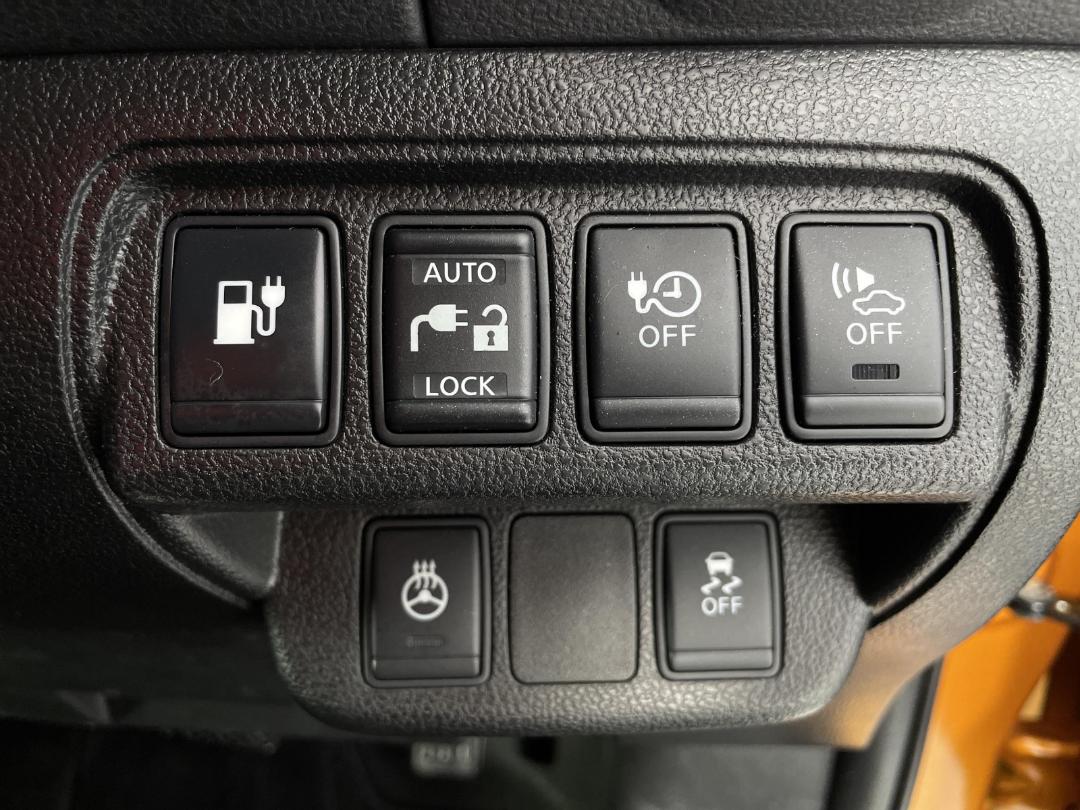 Photo '23' of Nissan Leaf