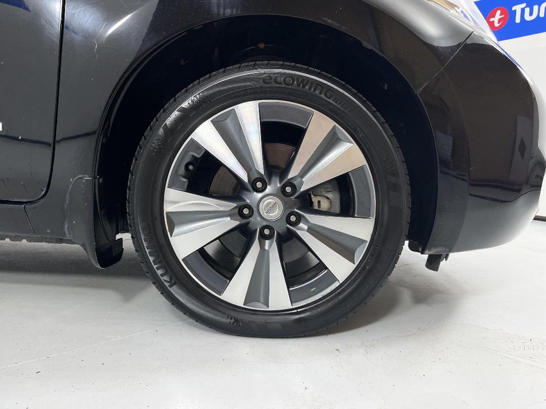 Photo '9' of Nissan Leaf