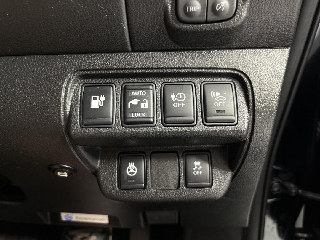 Photo '27' of Nissan Leaf